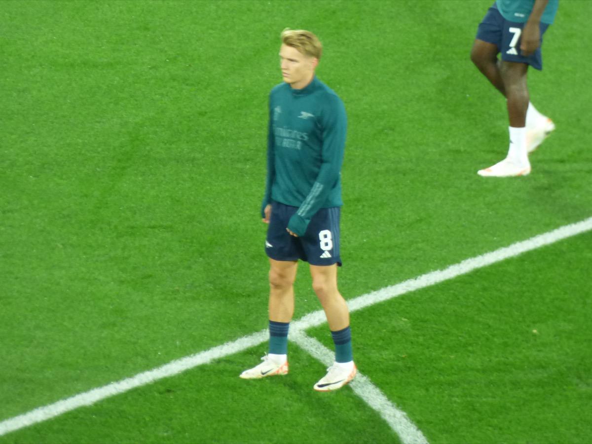 厄德高争冠生死战伤情解禁：曼城决战能否完成复出？